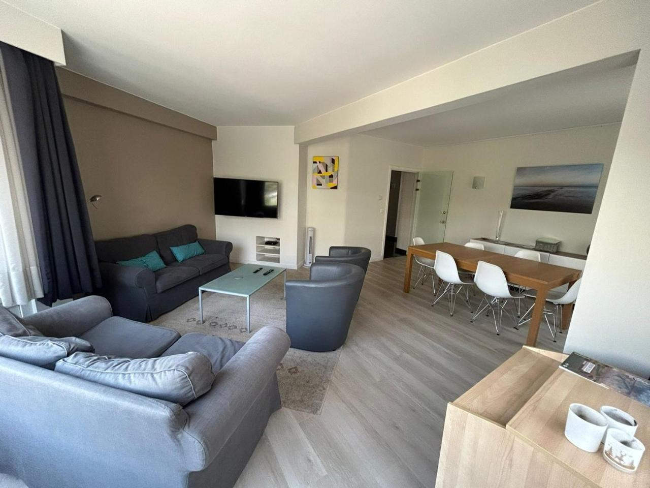 3 Bedroom Apartment Nearby The Sea Ostend Exterior photo